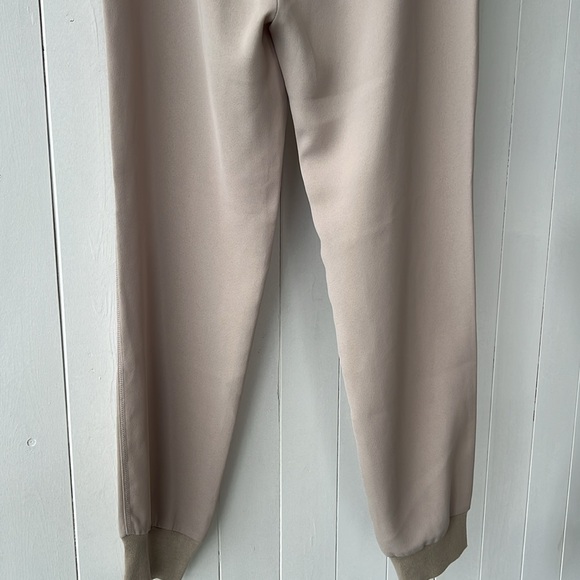 Vince joggers - Picture 6 of 8